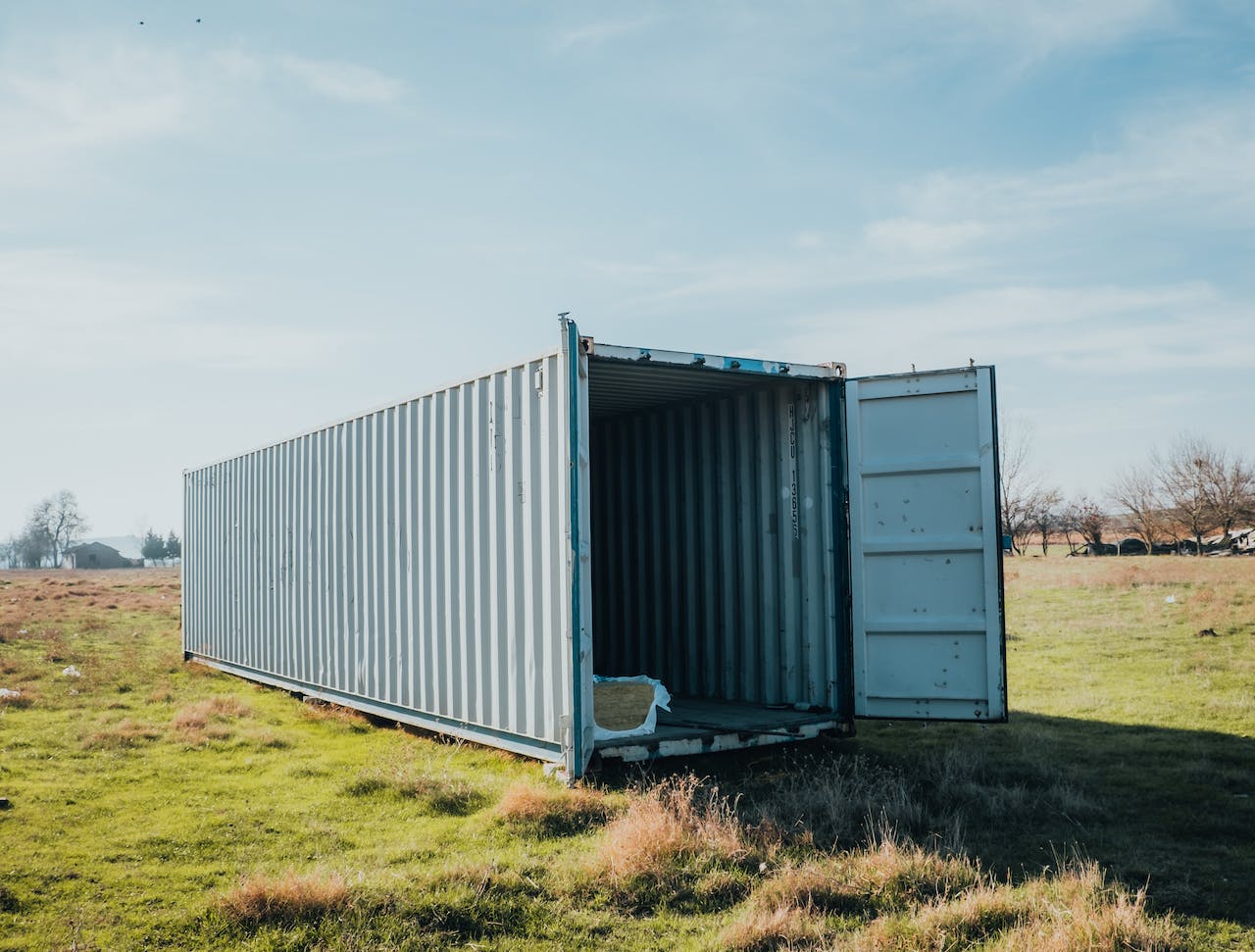 How Purchasing Used Shipping Containers Can Significantly Reduce Your Costs