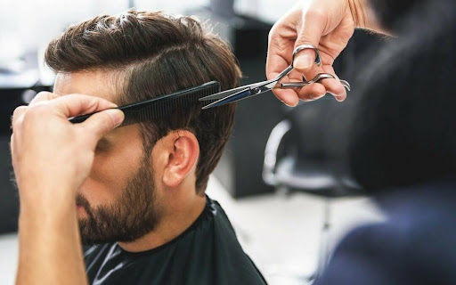 How to Transition from Long to Short Hair at the Barber Shop