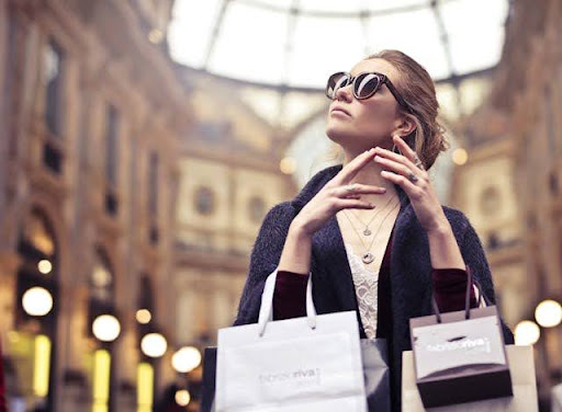 what-sets-designer-fashion-apart-from-fast-trends