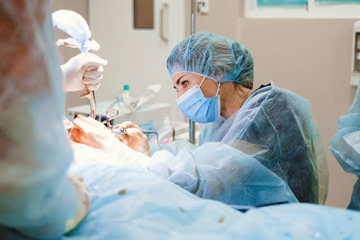 top-benefits-of-bariatric-surgery-for-long-term-health/