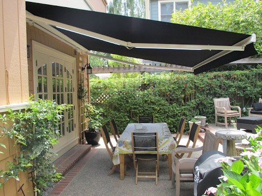 5 Ways a Motorised Awning Will Automate Your Outdoor Comfort