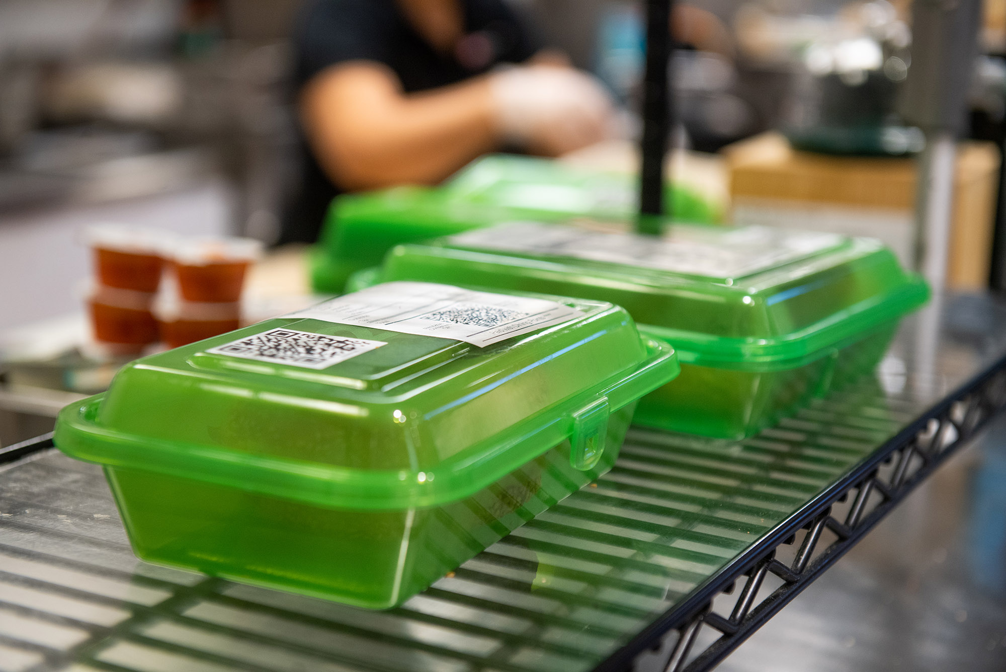 Innovative Food Service Containers for a Sustainable Future